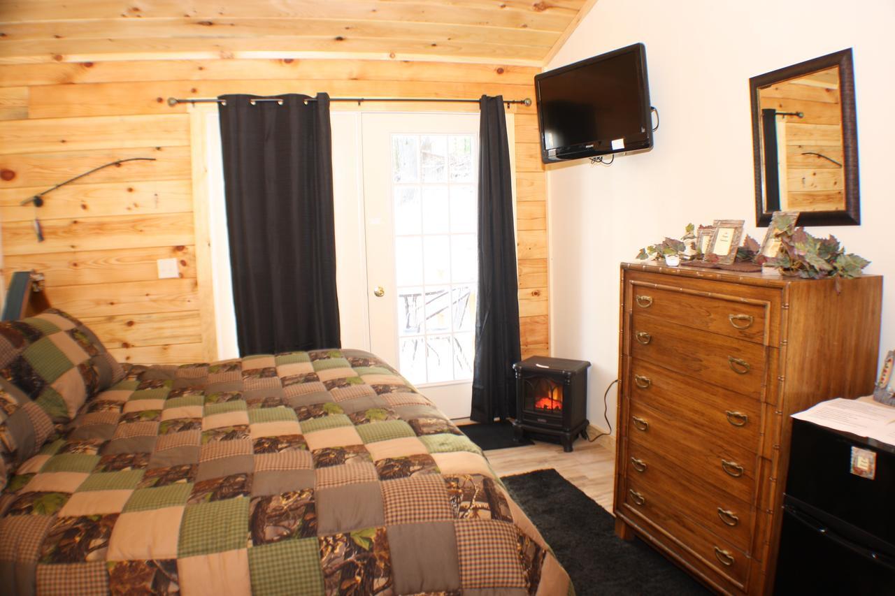 The Old Tioga Inn Bed And Breakfast Fairmount Springs エクステリア 写真